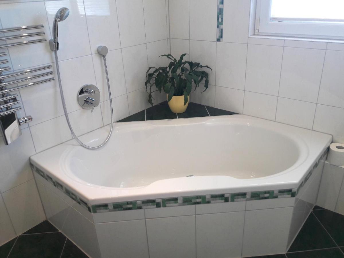 Ferienwohnung Ingrid Markt Erlbach Bagian luar foto